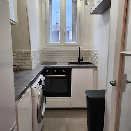 Residor - Cozy Studio In 2p Apartment Paris